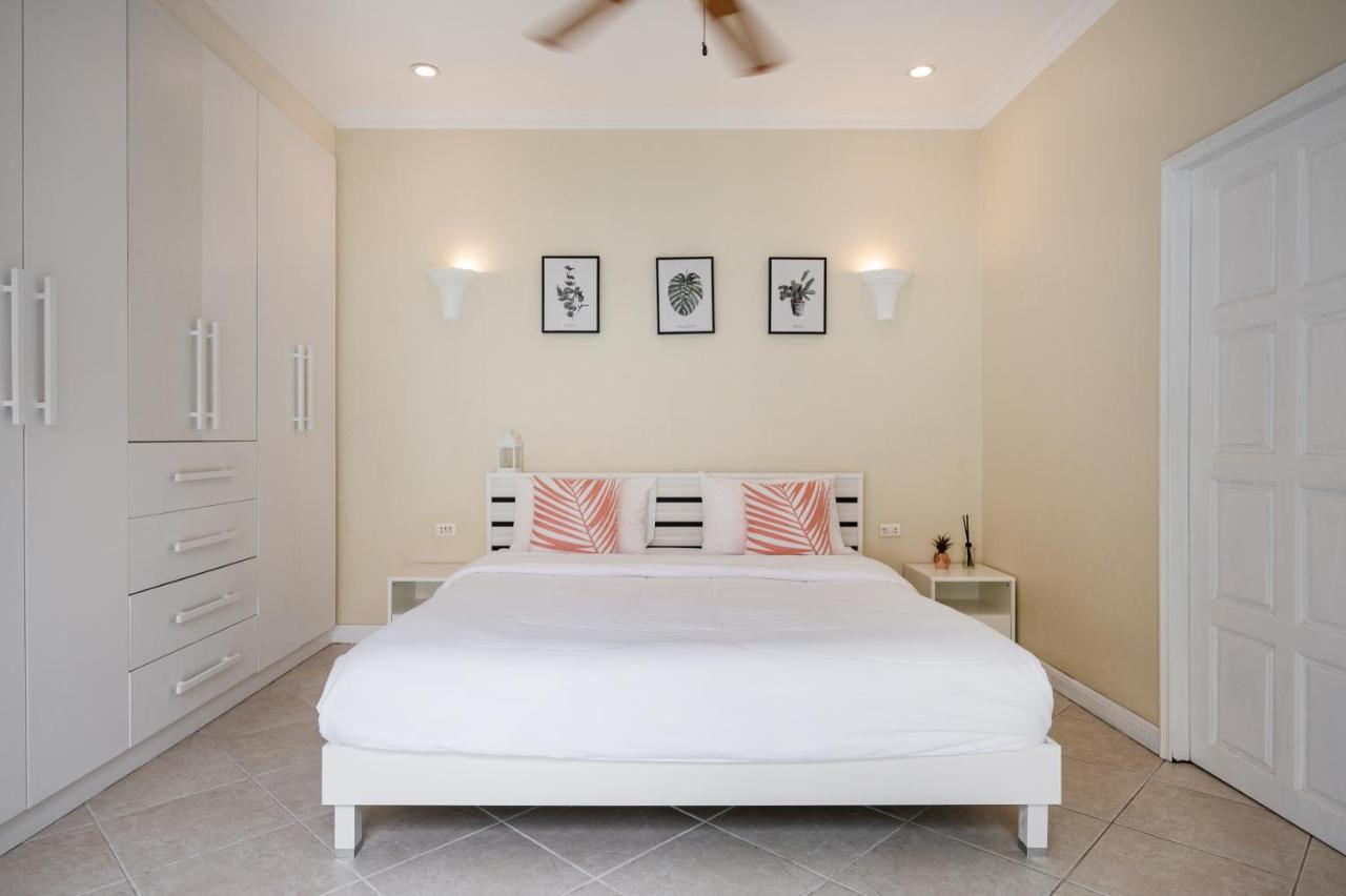 Majestic Residence Pool Villas 2 Bedrooms Private Beach Pattaya Exterior photo